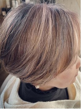 ハレノヒ(harenohi)の写真/しっかりと染める白髪染めから、白髪を活かしたデザインカラーまでお任せ下さい◎ぜひご相談ください。