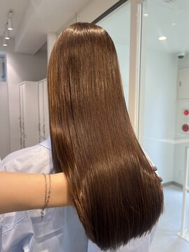 コレクティブワーク 表参道 渋谷(COLLECTIVE WORK) 髪質改善トリートメント表参道20代30代40代縮毛矯正【表参道】