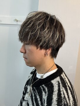 クロト(Clotho) マッシュショート/波巻きツイストスパイラルメンズカットパーマ