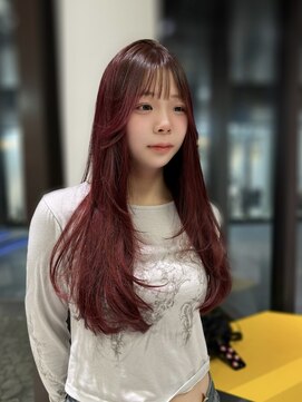 ブロウ ネックス ザ サロン 表参道(VLOW nex the salon) ボルドーカラー レイヤーカット 顔周りレイヤー 韓国ヘア