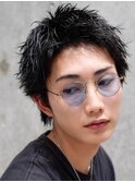 菱形シルエットがかっこいい！ツイストスパイキーショート