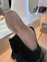 アン(Hair make un)&nbsp;ピンクベージュ/ミルクティーベージュ/ハイトーン/ブリーチ