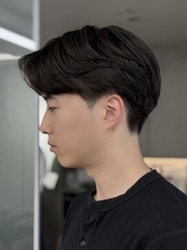 シエル バイ ケンジ 登戸 生田(CIEL by KENJE) 朝5分で決まるセンターパート×ニュアンスパーマ