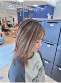 コントラストミルクティーベージュバレイヤージュ