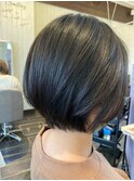 絶妙な美フォルムショートグラデボブ☆