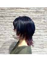 ビス リアン 川口店(Vis lien)&nbsp;ウルフカット／インナーカラー／ネイビーブルー／ワインレッド