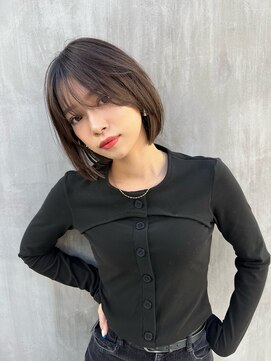 カート バイ デコ(Kurt by DECO) オリーブグレージュ　韓国風ボブ！　英心