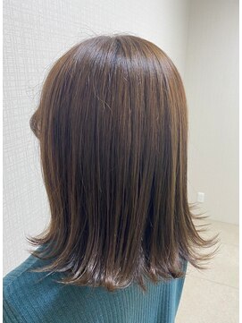 グランデ(grande) ナチュラル/外ハネ/ツヤカラー