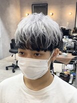 アンディ 御堂筋なんば店(ANDY)&nbsp;ホワイト系カラー ツートーン