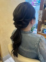 ファーレンピュア(FAHREN PURE)&nbsp;お呼ばれヘア／編みおろし／ポニーテール／結婚式／ヘアセット