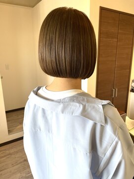 リュンヌ 門前仲町(lune) 切りっぱなしボブハイライトベージュカラーショートレイヤーロブ