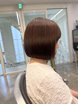 コレクティブワーク 表参道 渋谷(COLLECTIVE WORK) 髪質改善トリートメント表参道20代30代40代縮毛矯正【表参道】