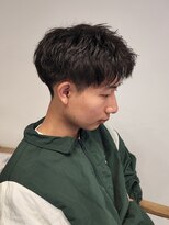 ニアウ 伊勢崎連取店(Niau)&nbsp;刈り上げショートセンターパートツイストスパイラルパーマ