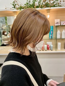 エイトヘアー(8 HAIR) ブラウンベージュ×ボブ