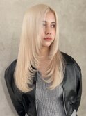 レイヤーカット × ブロンド