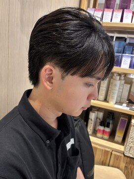 フリーラ 表参道(freera) 清潔感のあるマッシュウルフヘア