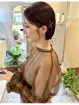 ジーナ 博多(Zina) カシスレッド×ミニボブ タイトアレンジ