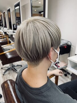 ヘアーパッション(Hair Passion) ホワイトベージュ×マッシュ