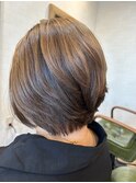 ショート　ボブ　前下がり
