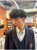 マッシュツイストスパイラルパーマツイスパ刈り上げ眉毛カット