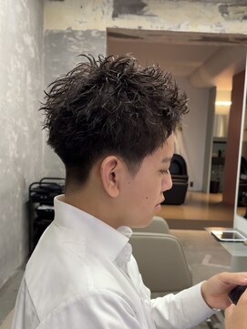 アイヘアー(Ay hair) 短髪スパイキーパーマ