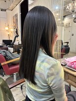 ソレイユ 新宿御苑前 (SOLEIL) 水分艶ケアで仕上げる大人女子オリーブグレージュヘア