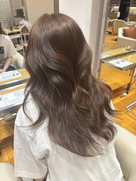 カッツ 東尾道店(CUT S) オリーブベージュ
