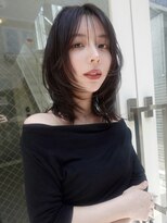 ヒュエ 表参道(Hue)&nbsp;ミディアムレイヤーカット