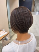 アヴァンス 箕面(AVANCE.) 40代50代60代前下がりショート