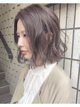 ヴィークス ヘア(vicus hair) 春髪「ラベンダーグレージュ×ハイライト」by 田渕 英和