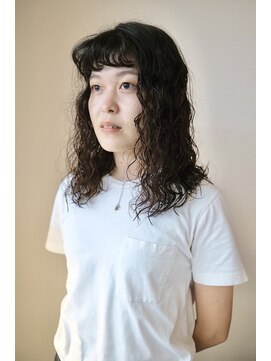 グリフィカ(grifica) ロングヘアのカーリースタイル！