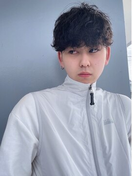 マイラグーン(MY LAGOON) メンズカットツイストスパイラル波巻き眉カットツーブロック