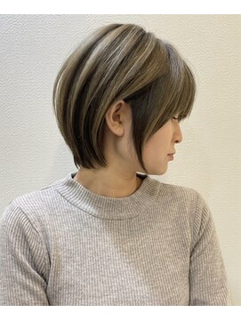 ロンドブルーム 天神大名店(Lond Bloom) 大人ショートボブショートカットココアアッシュくびれミディ