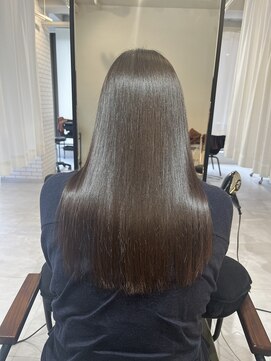 トリムバイエンヴィ(tlim by ENVY) 髪質改善トリートメントUPTOGLOSS