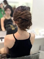 アメリ(AMELIE)&nbsp;華やかアップスタイル