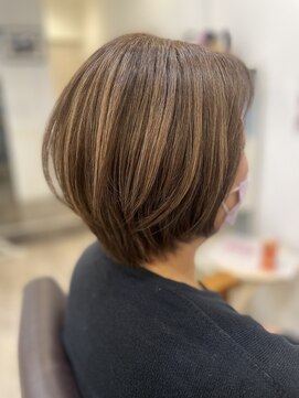 サロン ド マゼンタ(Salon de Magenta) 白髪ぼかしカラー