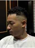 オールバックパーマ　フェード　メンズ