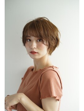 ルフュージュ バイ プロデュース 相模大野店(Refuge by Produce) くびれショート/マロンベージュ