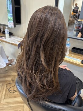 アルター(aL ter) 【ロング×レイヤー】くびれヘア/アプリコットオレンジ/林愛華