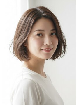 レウナ 外苑前(Reuna) 【30代40代50代】ワンカール大人ボブ