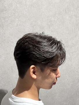 アグ ヘアー アイラ静岡店(Agu hair aila) 【稲荷】毛流れセンターパート/静岡メンズ