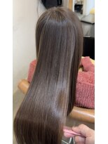 ソア 武蔵小杉(SOAR)&nbsp;前髪アンブレラカラーでピンクベージュにイメチェン