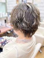 ヘアーメイク ツインズ(Hair Make TWINS)&nbsp;赤み消し◎x×大人ショート