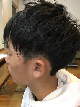 キキ 美容室(KIKI) メンズショートヘア★