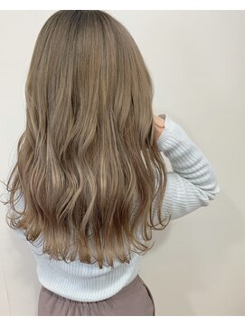 ブランシェ 西松山店 ミルクティーベージュ♪