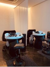 シュールカトル(SUR QUATRE)