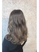 ピアニー(Peony) フェミニンスタイル♪