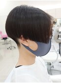 【Beautystage伊丹店】前下がりハンサムショート