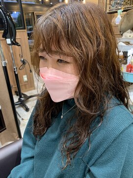 ハグヴィアン(HUG BIEN) クルクルパーマ