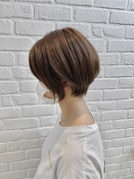 デイジー インデックスヘア 大島店(DAISY index hair) 30代40代50代丸みショートボブベージュカラー☆ハンサムショート